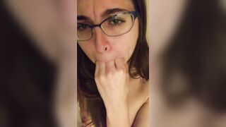 Riley Reid fingers licking with glasses on selfie