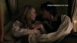 Lauren Lyle Nude Tits Scene "Outlander" S6Ep2