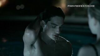 Kiernan Shipka Sexy Scenes (Cunnilingus, sex, lesbian kiss) "Swimming with Sharks" 2022