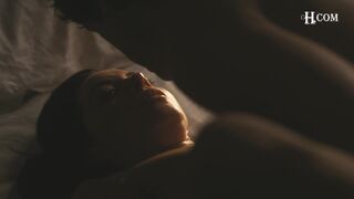 Sex Scene Aubrey Plaza Nude "The White Lotus" S2Ep7 2022