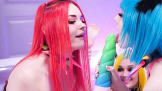 Three bright girls Purple Bitch, Sia Siberia и Catch My Vibe in the pool masturbate asses with their favorite sex toys
