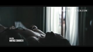 Magdalena Boczarska Nude Tits "Rózyczka 2" 2024 / Magdalena Boczarska Nagie Cycki