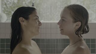 Lorenza Izzo, Hannah Einbinder Nude Tits Lesbian Sex Scene Hacks S3Ep2 2024