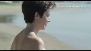 Chiara Mastroianni Nude Tits "Marcello Mio" 2024 / Chiara Mastroianni seins nus "Marcello Mio"