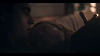 Elisabeth Moss Sex Scene The Handmaid's Tale S6Ep6 2025