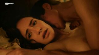 Vera Moura Nude Tits Sex Scene O Esqueleto 2025 / Vera Moura Nua Seios Cena de Sexo