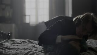 Lyna Khoudri Nude Tits Sex Scene "Carême" S1Ep5 2025 / Lyna Khoudri Nue Seins Scène De Sexe "Carême"