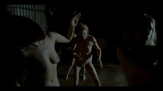 Agnieszka Żulewska, Marta Ojrzynska, Aleksandra Nowosadko, etc. Nude Tits "The Assistant" 2025 / Agnieszka Żulewska, Marta Ojrzyńska, Aleksandra Nowosadko itp. Nagie Cycki „Człowiek do wszystkiego”