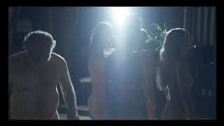Agnieszka Żulewska, Marta Ojrzynska, Aleksandra Nowosadko, etc. Nude Tits "The Assistant" 2025 / Agnieszka Żulewska, Marta Ojrzyńska, Aleksandra Nowosadko itp. Nagie Cycki „Człowiek do wszystkiego”