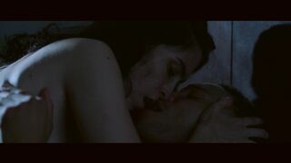 Olívia Torres Nude Tits Sex Scenes "Continente" 2025 / Olívia Torres Tetas Nuas Cenas de Sexo