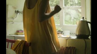Ethelle Gonzalez Lardued Nude Tits "Cet été" 2023 / Ethelle Gonzalez Lardued Seins Nus