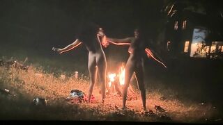 Molly Gordon, Geraldine Viswanathan Nude Tits, Ass, Sex Scene "Oh, Hi!" 2025