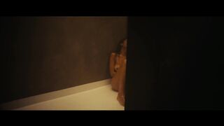 Elodie Di Patrizi Nude Tits "Gioco Pericoloso" 2025 / Elodie Di Patrizi Nude Tette