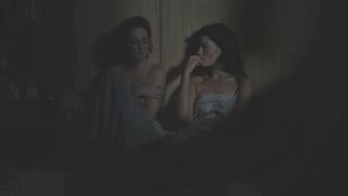 Emma Mackey, Vicky Krieps Nude Tits Sex Scenes "Hot Milk" 2025