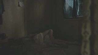 Emma Mackey, Vicky Krieps Nude Tits Sex Scenes "Hot Milk" 2025