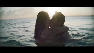 Nora Rios Nude Tits Sex Scene "An Honest Life" 2025 / Nora Rios Nakna Bröst Sexscen "Ett ärligt liv" 2025