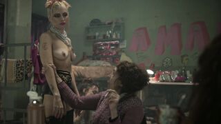 Ana Garibaldi, Camila Peralta, Carolina Ramirez, Erika de Saatu, Valentina Zenere, Tatu Glikman, etc. Nude Tits "En El Barro" S1Ep1 2025 / Ana Garibaldi, Camila Peralta, Carolina Ramirez, Erika de Saatu, Valentina Zenere, Tatu Glikman Desnudas Tetas