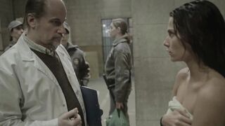 Ana Garibaldi, Camila Peralta, Carolina Ramirez, Erika de Saatu, Valentina Zenere, Tatu Glikman, etc. Nude Tits "En El Barro" S1Ep1 2025 / Ana Garibaldi, Camila Peralta, Carolina Ramirez, Erika de Saatu, Valentina Zenere, Tatu Glikman Desnudas Tetas