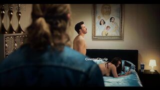 Aubrey Plaza, Margaret Qualley, Lera Abova, Layne Lazor, Grace Lord, Sarah J Bartholomew, Silvia Bond Nude Tits Sex Scenes "Honey Don't" 2025