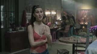 Tatu Glikman Nude Tits Sex Scene "En El Barro" S1Ep2 2025 / Tatu Glikman Escena De Sexo Con Las Tetas Desnudas "En El Barro" T1Ep2