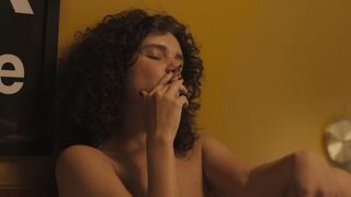Bruna Linzmeyer Nude Tits Sex Scenes "Oxygen Masks Will Not Drop Down Automatically" S1Ep1 2025 / Bruna Linzmeyer Cenas de sexo com seios nus "Máscaras de Oxigênio Não Cairão Automaticamente"