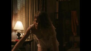 Mélanie Thierry Nude Tits "Mariana's Room" 2025 / Mélanie Thierry Seins Nus "La Chambre De Mariana"