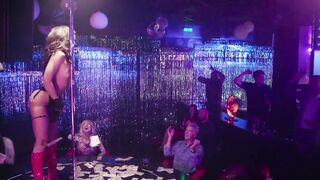 Leah Gibson, Eloise Lovell Anderson, Julia Strowski, Rex Adams, Silvia Orduna, etc. Nude Tits "Risque" 2025