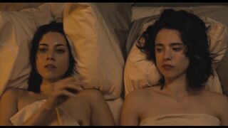 Aubrey Plaza, Margaret Qualley, Lera Abova, Layne Lazor, Grace Lord, Sarah J Bartholomew, Silvia Bond Nude Tits Sex Scenes "Honey Don't" 2025 HD