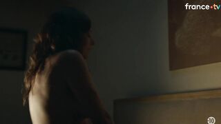 Laura Sepul Nude Tits Sex Scene "La Vallée Fracturée" S1Ep4 2025 / Laura Sepul Nue Seins Scène De Sexe