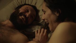 Jehnny Beth Nude Tits Sex Scenes "Différente" 2025 / Jehnny Beth Scènes de sexe seins nus