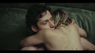 Svenja Jung Nude Tits Sex Scenes "Naked" S1Ep1 2025 / Svenja Jung Nackte Titten Sexszenen