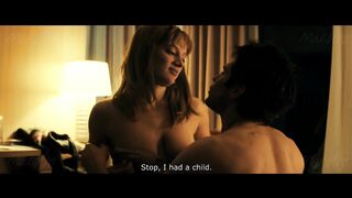 Nadia Tereszkiewicz Nude Tits Sex Scene "Two Pianos" 2025 / Nadia Tereszkiewicz, seins nus, scène de sexe « Deux pianos »