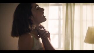 Rachel Sennott, Odessa A'zion Nude Tits, Sex And Sexy Scenes "I Love LA" S1Ep1 2025