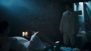 Anamaria Vartolomei Nude Tits Sex Scenes "The Seduction" Ep1 2025 / Anamaria Vartolomei Scènes de sexe avec seins nus « Merteuil » Épisode 1