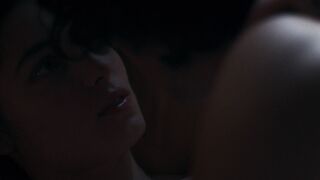 Anamaria Vartolomei Nude Tits Sex Scenes "The Seduction" Ep1 2025 / Anamaria Vartolomei Scènes de sexe avec seins nus « Merteuil » Épisode 1