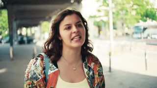 Antonia Breidenbach Nude Tits "Polizei" 2025 / Antonia Breidenbach Nacktbrüste