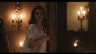 Anamaria Vartolomei Nude Tits "The Seduction" S1Ep4 2025 / Anamaria Vartolomei Seins nus « La Séduction »