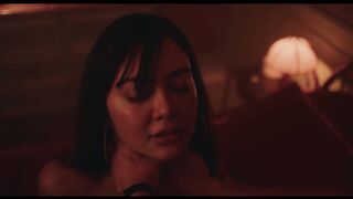 Lucia Bedoya Nude Tits Sex Scene "Fugue State 1986" / Lucia Bedoya Desnuda Tetas, Escena de Sexo "Estado de Fuga 1986"