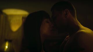 Elena Erbakova Nude Tits Sex Scenes "Zveroboy" S2Ep7 2025 / Елена Ербакова голые сиськи секс сцена "Зверобой" Сезон 2 Серия 4