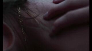 Anja Verderosa Nude Tits "Hearts on Fire" 2025 / Anja Verderosa Seins nus "L’épreuve du feu"