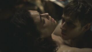 Zofia Jastrzębska Nude Tits Sex Scenes "Niebo. Rok w piekle" S1Ep2 2025 / Zofia Jastrzębska Sceny seksu z nagimi cyckami