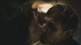 Zofia Jastrzębska Nude Tits Sex Scenes "Niebo. Rok w piekle" S1Ep2 2025 / Zofia Jastrzębska Sceny seksu z nagimi cyckami