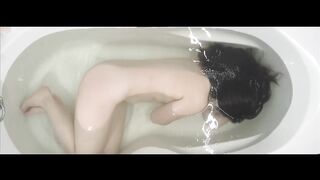 Héloïse Menat Nude Tits "Marie" (2023) / Héloïse Menat Seins nus