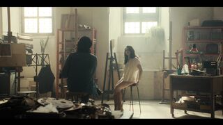 Aurora Giovinazzo Nude Tits "The Big Fake" 2026 / Aurora Giovinazzo Tette nude "Il falsario"