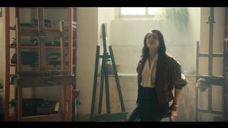 Aurora Giovinazzo Nude Tits "The Big Fake" 2026 / Aurora Giovinazzo Tette nude "Il falsario"