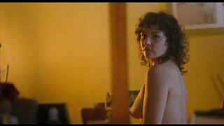 Eva Recoquillon Nude Tits "La plus belle fille du Havre" 2025 / Eva Recoqu Seins nus