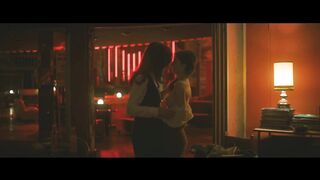 Ilaria Genatiempo, Ginevra Francesconi Nude Tits "Prima Di Noi" S1Ep1 2026 / Ilaria Genatiempo, Ginevra Francesconi Tette Nude