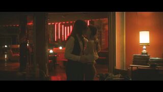 Ilaria Genatiempo, Ginevra Francesconi Nude Tits "Prima Di Noi" S1Ep1 2026 / Ilaria Genatiempo, Ginevra Francesconi Tette Nude