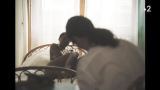 Emara Neymour Jackson Nude Tits "Bright Hours" 2023 / Emara Neymour Jackson seins nus