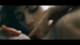 Claudia Salas Nude Tits Sex Scenes "Salvador" S1Ep3 2026 / Claudia Salas Desnuda y Tetas Escenas de Sexo "Salvador" T1Ep3